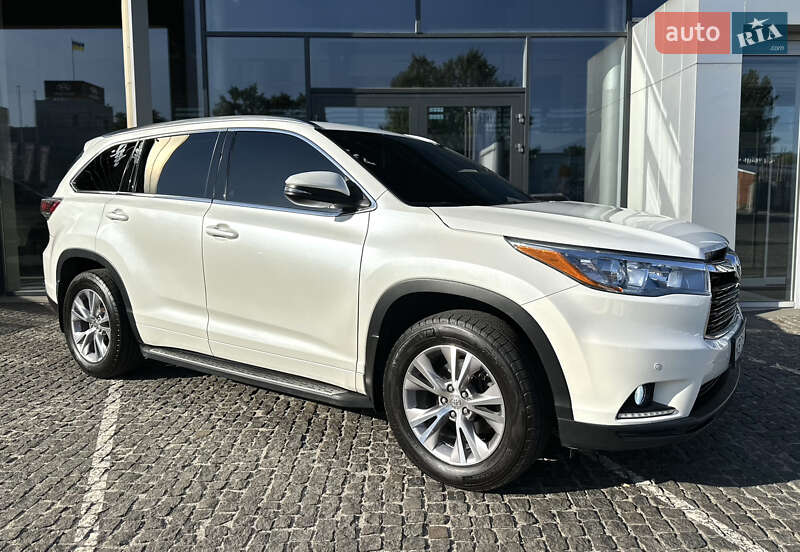 Toyota Highlander 2014