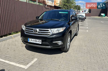Внедорожник / Кроссовер Toyota Highlander 2011 в Черкассах