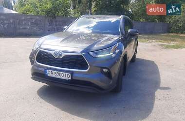 Внедорожник / Кроссовер Toyota Highlander 2021 в Черкассах