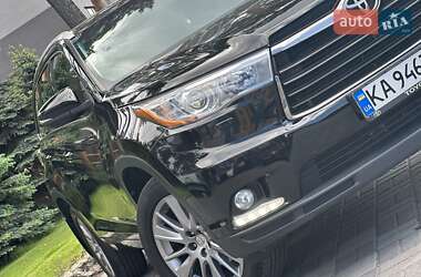 Внедорожник / Кроссовер Toyota Highlander 2014 в Киеве