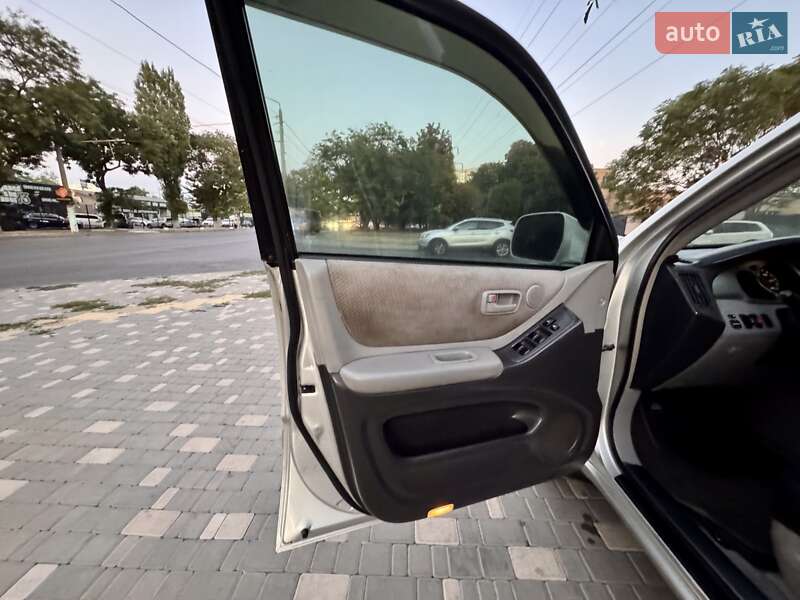 Позашляховик / Кросовер Toyota Highlander 2006 в Одесі