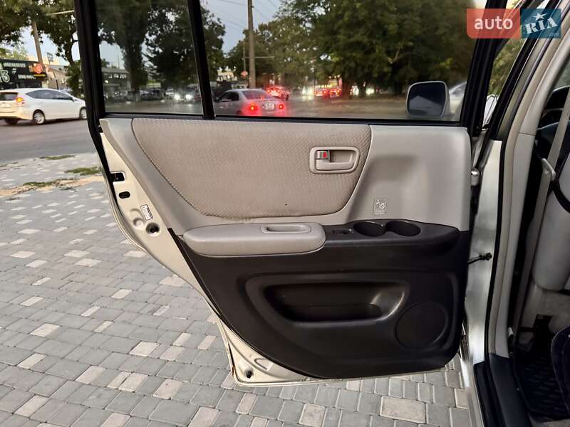 Позашляховик / Кросовер Toyota Highlander 2006 в Одесі