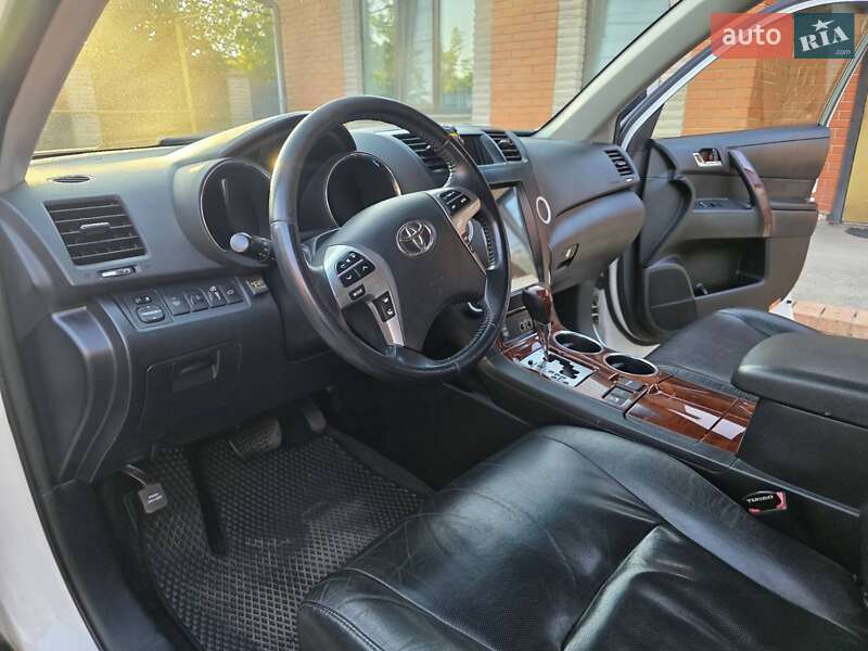 Внедорожник / Кроссовер Toyota Highlander 2011 в Виннице фото 31 Внедорожник / Кроссовер Toyota Highlander 2011 в Виннице