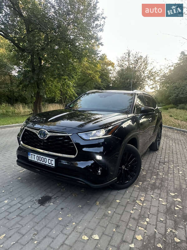 Toyota Highlander 2024