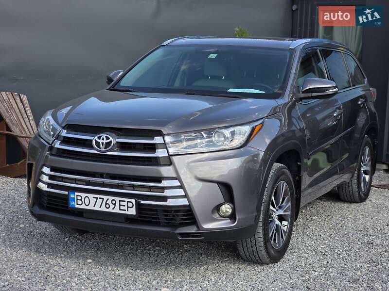 Внедорожник / Кроссовер Toyota Highlander 2015 в Тернополе фото 7 Внедорожник / Кроссовер Toyota Highlander 2015 в Тернополе