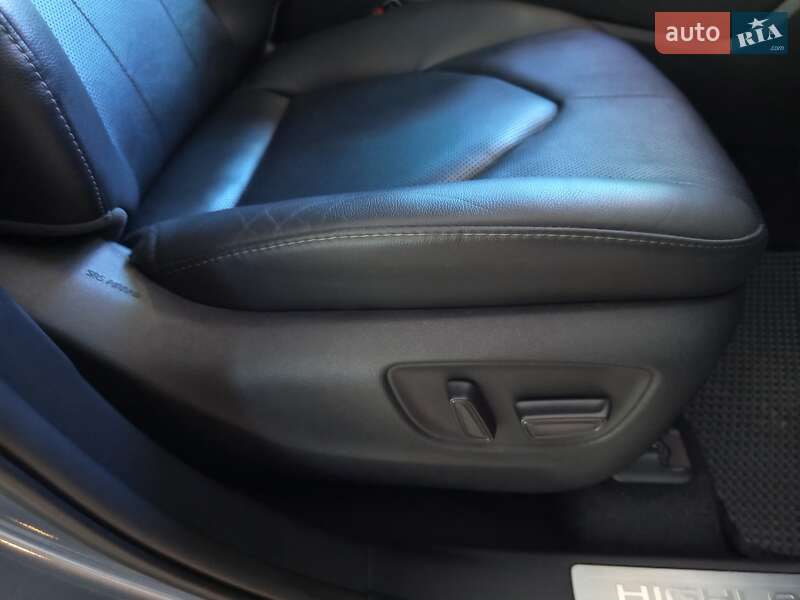 Внедорожник / Кроссовер Toyota Highlander 2020 в Одессе фото 26 Внедорожник / Кроссовер Toyota Highlander 2020 в Одессе