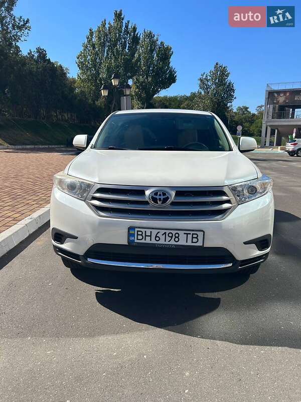 Toyota Highlander 2013 Toyota Highlander 2013