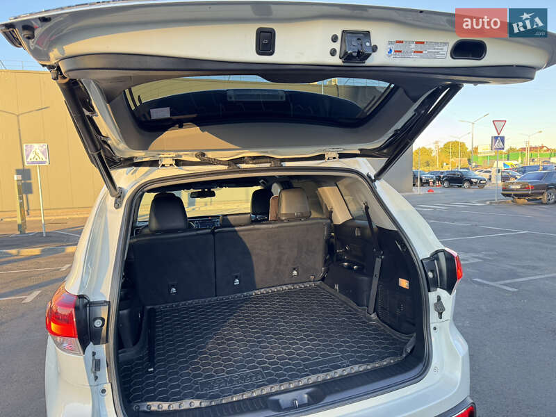 Внедорожник / Кроссовер Toyota Highlander 2019 в Киеве фото 17 Внедорожник / Кроссовер Toyota Highlander 2019 в Киеве