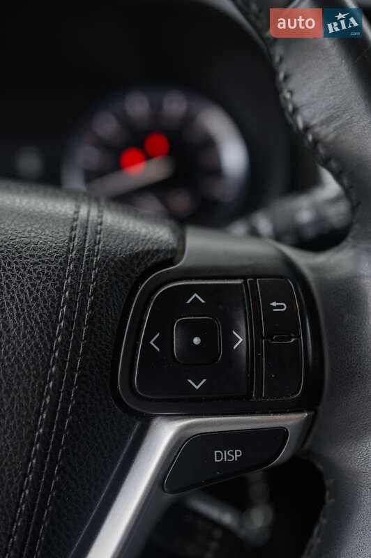 Внедорожник / Кроссовер Toyota Highlander 2015 в Новояворовске фото 28 Внедорожник / Кроссовер Toyota Highlander 2015 в Новояворовске