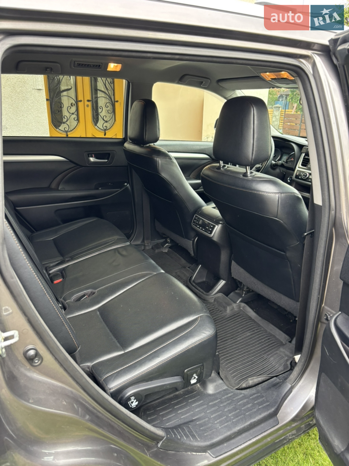 2016 Toyota Highlander - мініатюра 11