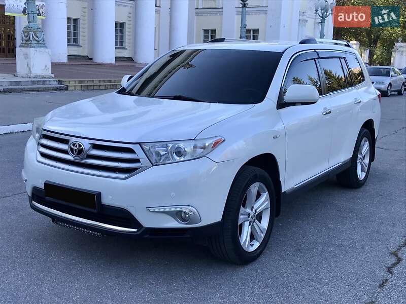 Внедорожник / Кроссовер Toyota Highlander 2010 в Желтых Водах