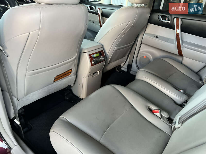 Позашляховик / Кросовер Toyota Highlander 2013 в Миколаєві фото 12 Позашляховик / Кросовер Toyota Highlander 2013 в Миколаєві