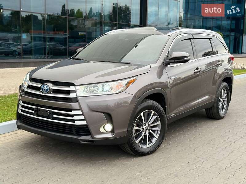 Toyota Highlander 2019
