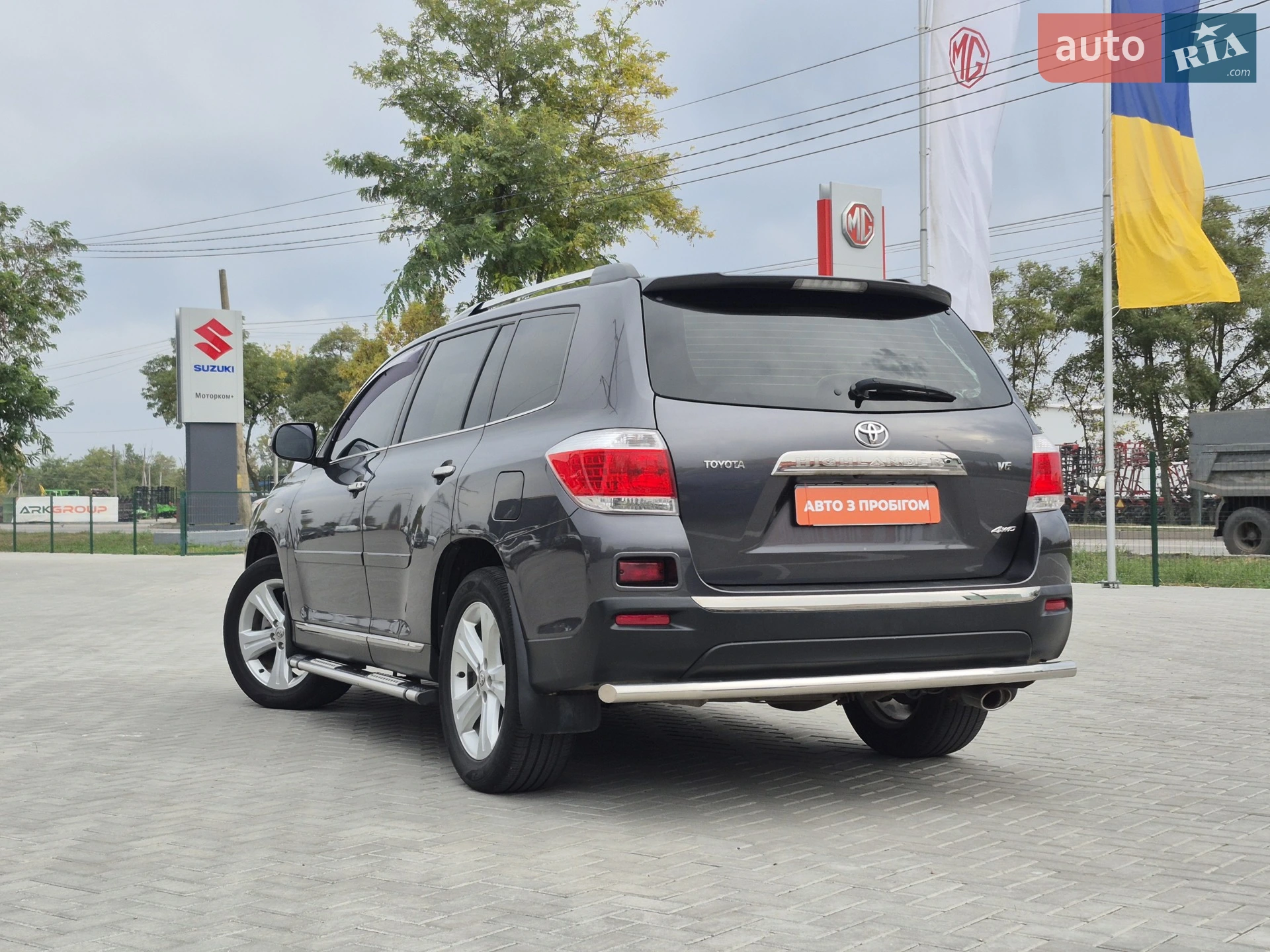 2011 Toyota Highlander - мініатюра 2