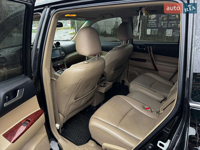 Внедорожник / Кроссовер Toyota Highlander 2012 в Харькове фото 28 Внедорожник / Кроссовер Toyota Highlander 2012 в Харькове