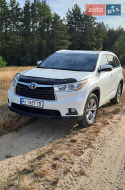 Позашляховик / Кросовер Toyota Highlander 2014 в Києві