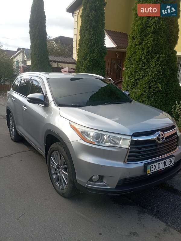 Позашляховик / Кросовер Toyota Highlander 2014 в Хмельницькому