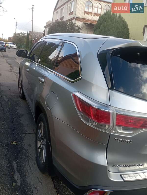 Позашляховик / Кросовер Toyota Highlander 2014 в Хмельницькому