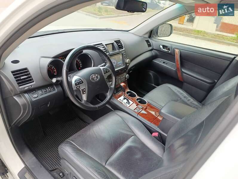 Внедорожник / Кроссовер Toyota Highlander 2011 в Николаеве фото 28 Внедорожник / Кроссовер Toyota Highlander 2011 в Николаеве