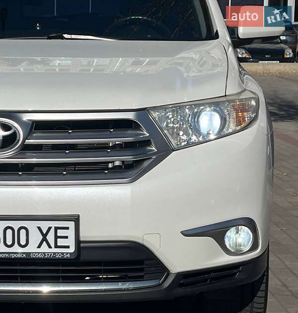 Внедорожник / Кроссовер Toyota Highlander 2013 в Днепре фото 4 Внедорожник / Кроссовер Toyota Highlander 2013 в Днепре