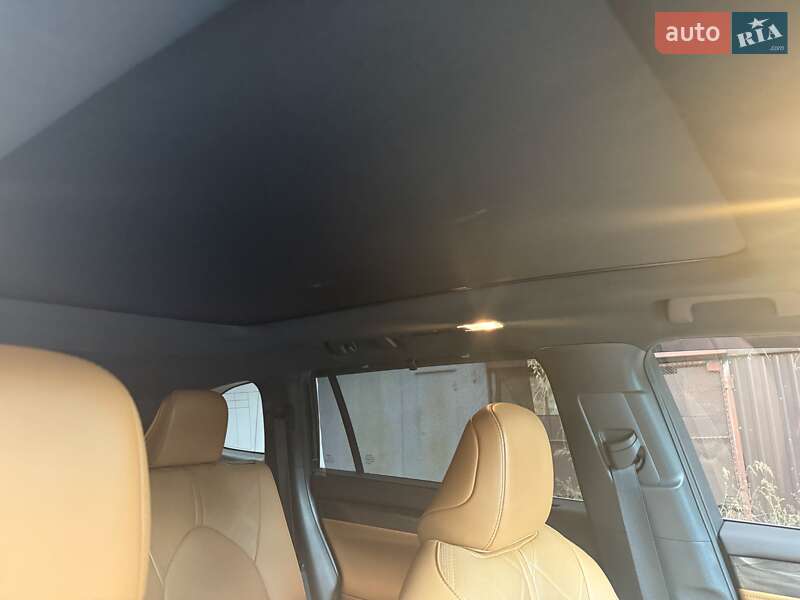 Внедорожник / Кроссовер Toyota Highlander 2020 в Киеве