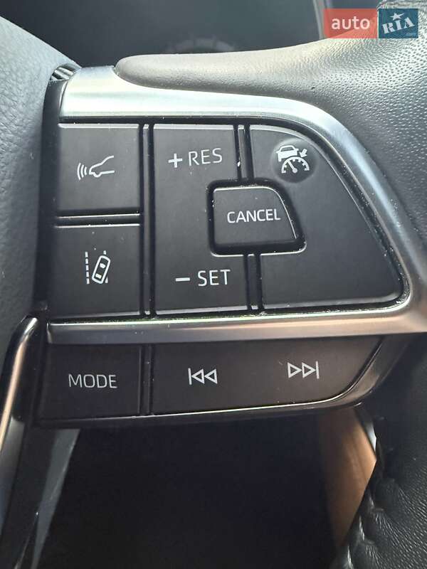 Внедорожник / Кроссовер Toyota Highlander 2020 в Киеве