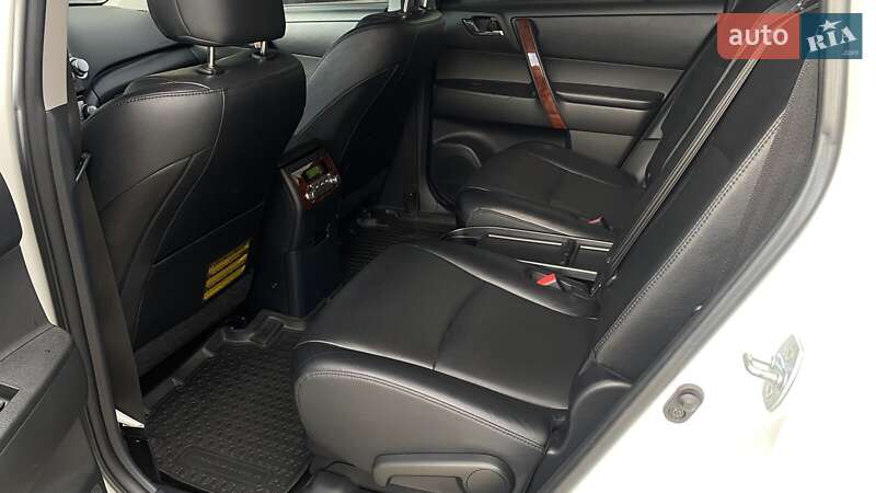 Внедорожник / Кроссовер Toyota Highlander 2012 в Одессе фото 9 Внедорожник / Кроссовер Toyota Highlander 2012 в Одессе