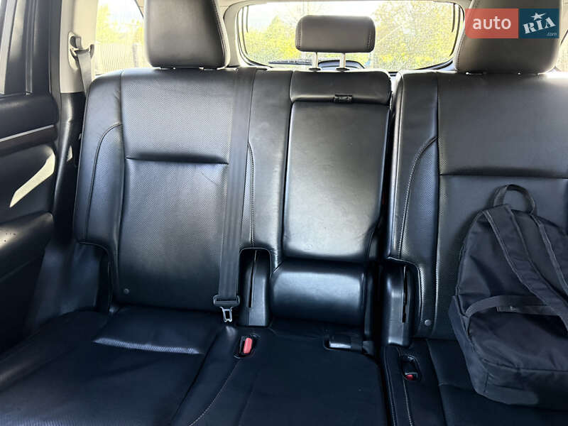 Позашляховик / Кросовер Toyota Highlander 2014 в Хмельницькому