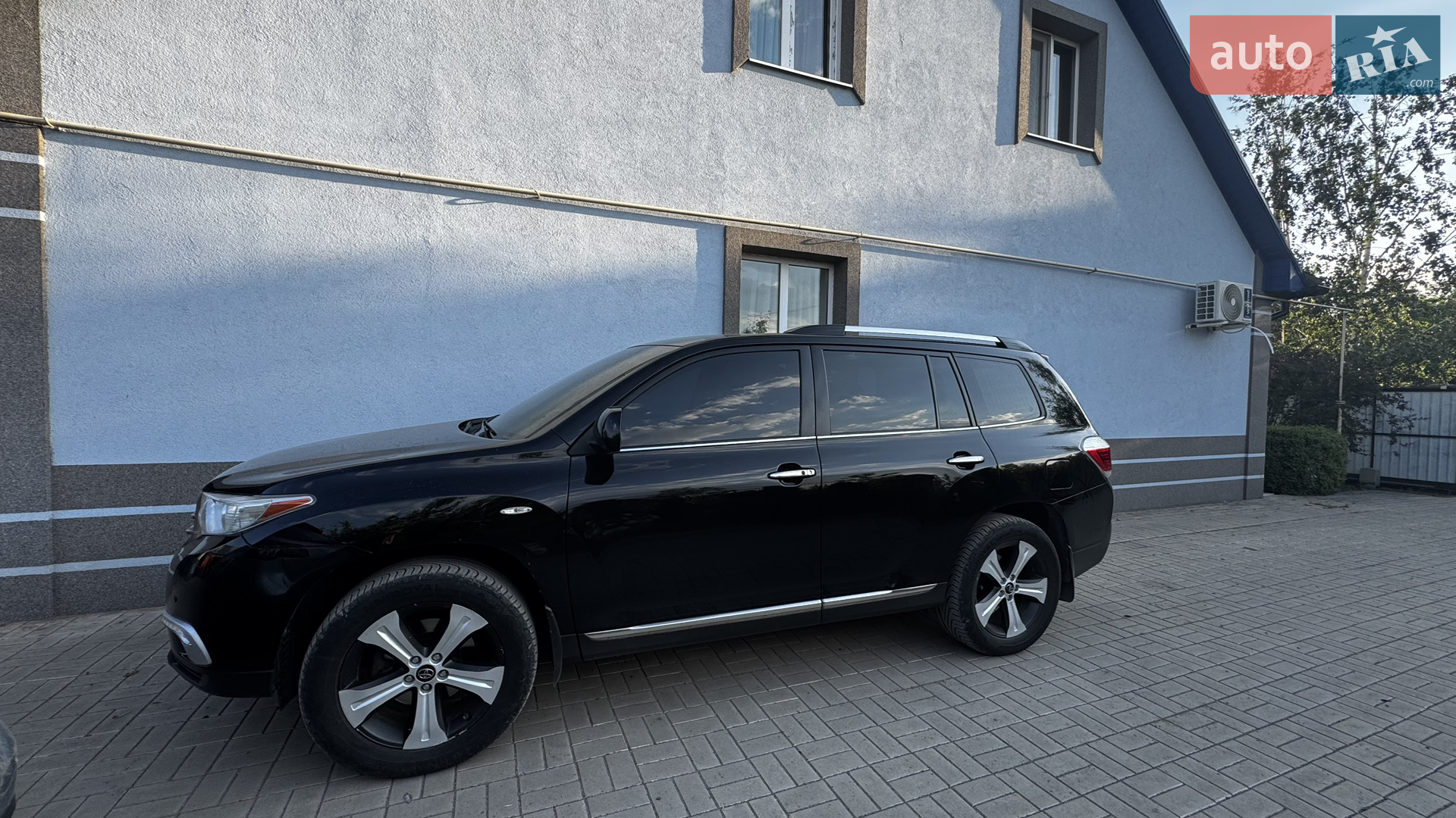 2011 Toyota Highlander - мініатюра 3