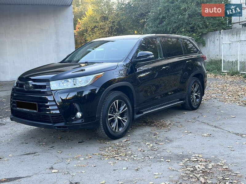 Внедорожник / Кроссовер Toyota Highlander 2017 в Хмельницком фото 10 Внедорожник / Кроссовер Toyota Highlander 2017 в Хмельницком
