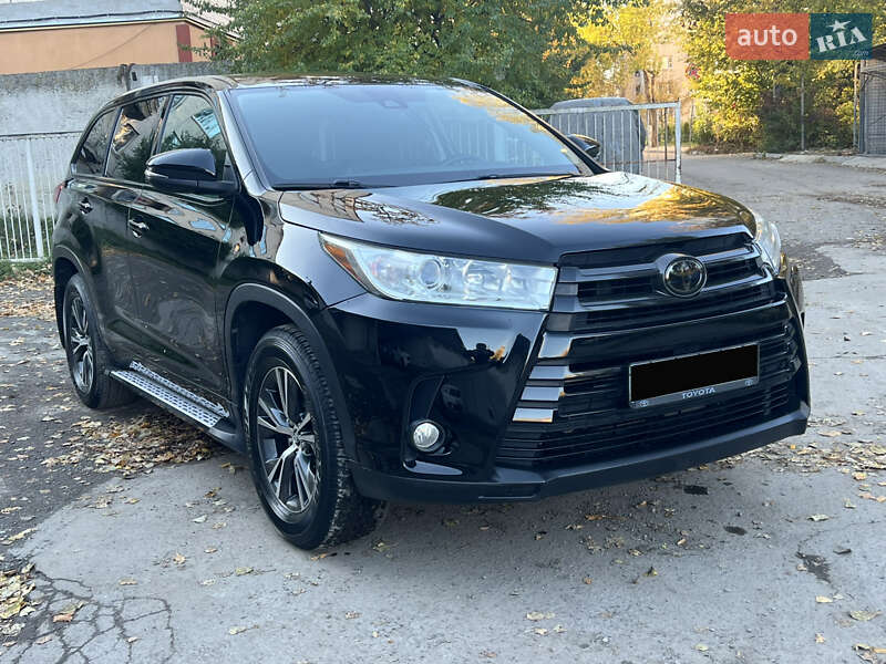 Внедорожник / Кроссовер Toyota Highlander 2017 в Хмельницком фото 26 Внедорожник / Кроссовер Toyota Highlander 2017 в Хмельницком