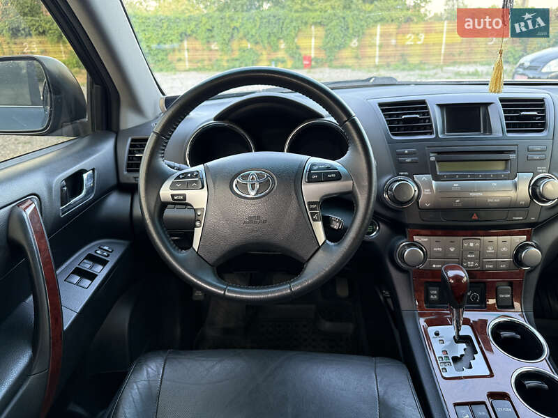 Внедорожник / Кроссовер Toyota Highlander 2011 в Виннице фото 7 Внедорожник / Кроссовер Toyota Highlander 2011 в Виннице
