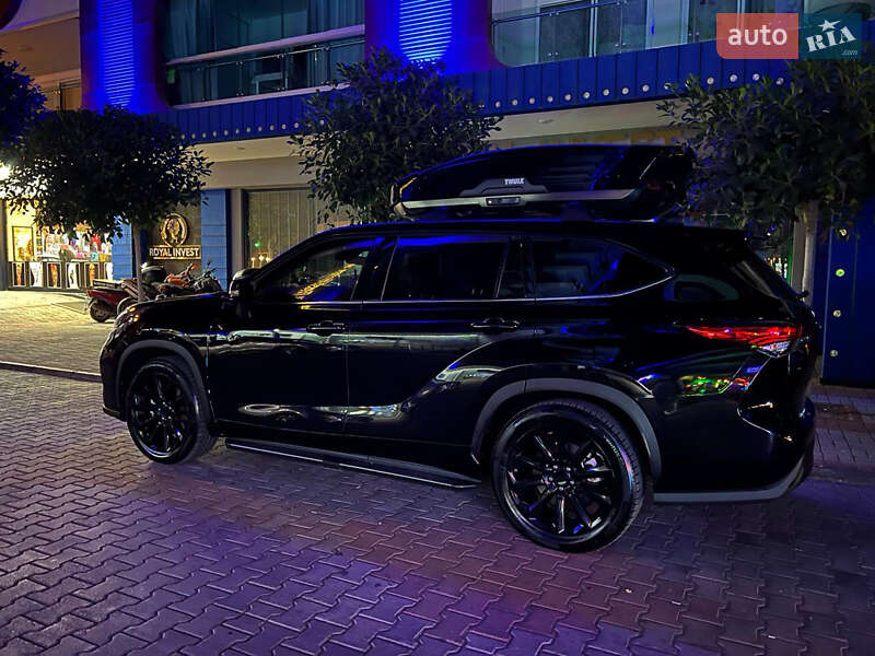 Внедорожник / Кроссовер Toyota Highlander 2022 в Кременце фото 17 Внедорожник / Кроссовер Toyota Highlander 2022 в Кременце
