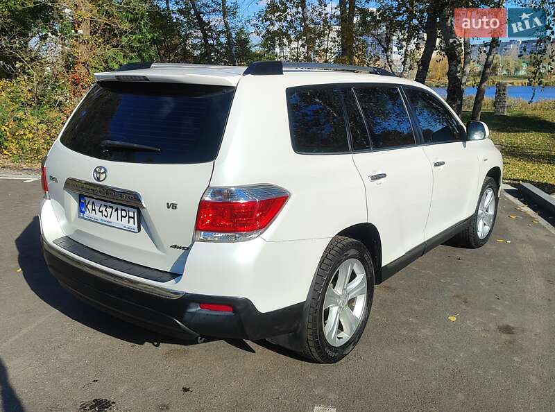 Внедорожник / Кроссовер Toyota Highlander 2010 в Киеве фото 7 Внедорожник / Кроссовер Toyota Highlander 2010 в Киеве