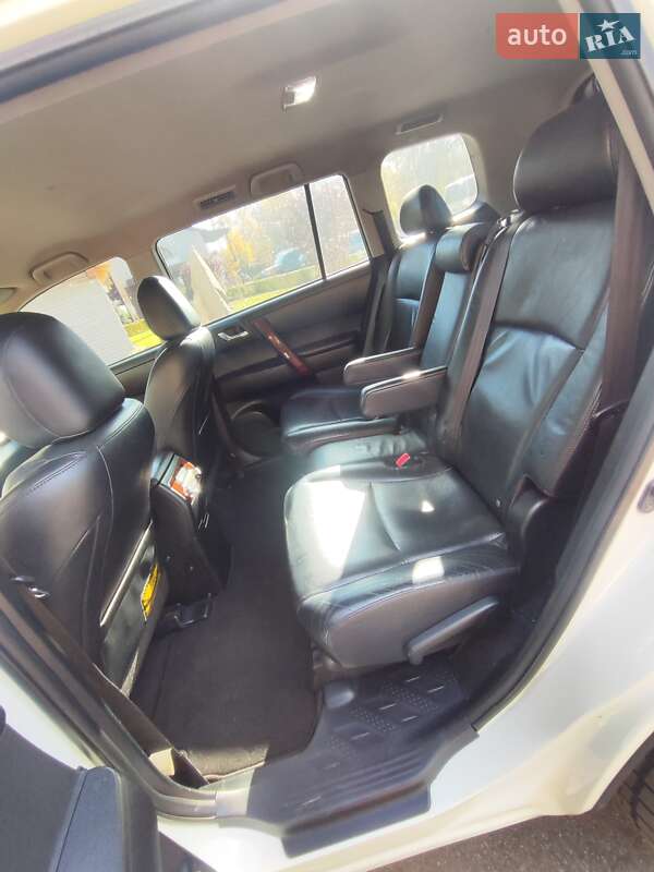 Внедорожник / Кроссовер Toyota Highlander 2010 в Киеве фото 24 Внедорожник / Кроссовер Toyota Highlander 2010 в Киеве
