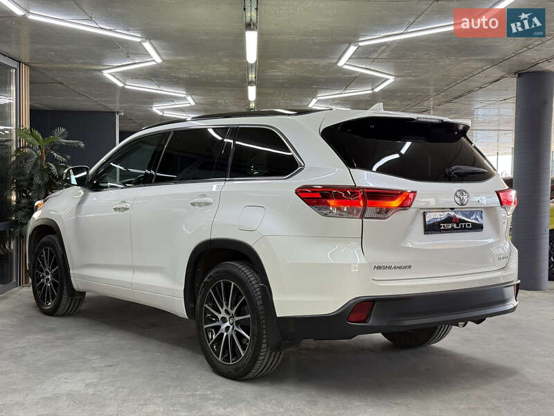 Внедорожник / Кроссовер Toyota Highlander 2018 в Одессе фото 11 Внедорожник / Кроссовер Toyota Highlander 2018 в Одессе