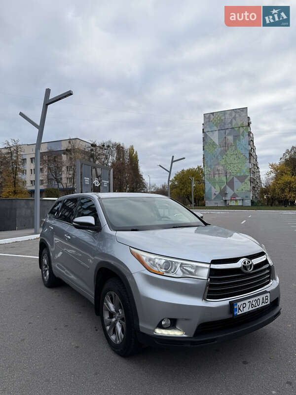 Внедорожник / Кроссовер Toyota Highlander 2014 в Харькове фото 11 Внедорожник / Кроссовер Toyota Highlander 2014 в Харькове