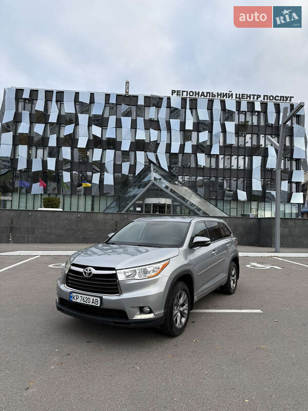 Внедорожник / Кроссовер Toyota Highlander 2014 в Харькове фото 20 Внедорожник / Кроссовер Toyota Highlander 2014 в Харькове