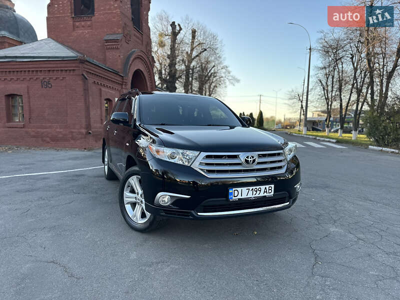 Позашляховик / Кросовер Toyota Highlander 2011 в Вінниці