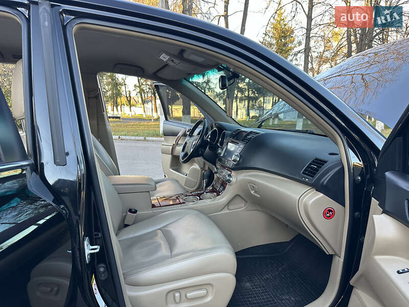 Позашляховик / Кросовер Toyota Highlander 2011 в Вінниці