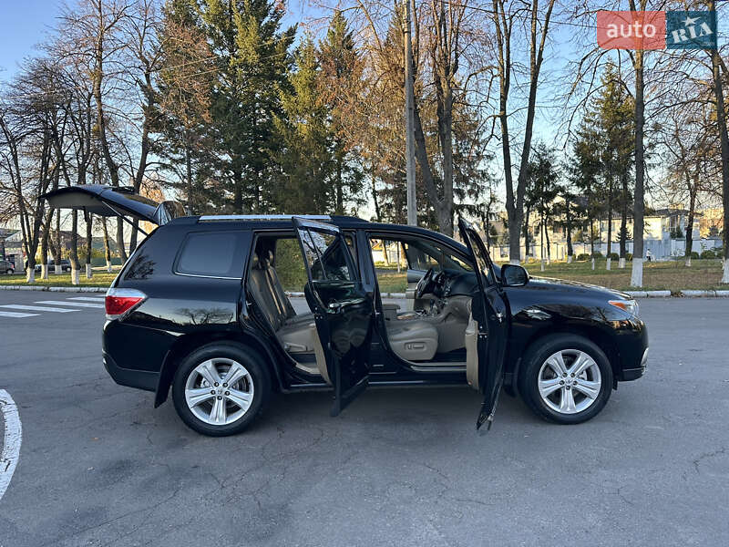 Позашляховик / Кросовер Toyota Highlander 2011 в Вінниці