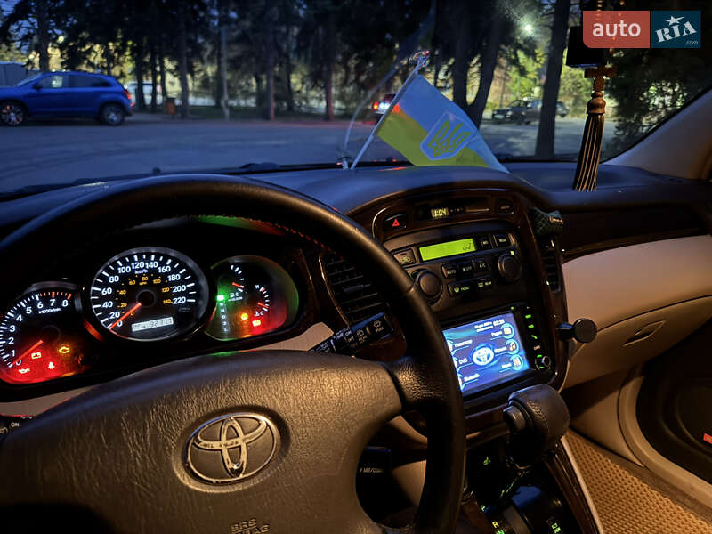 Внедорожник / Кроссовер Toyota Highlander 2001 в Днепре фото 48 Внедорожник / Кроссовер Toyota Highlander 2001 в Днепре