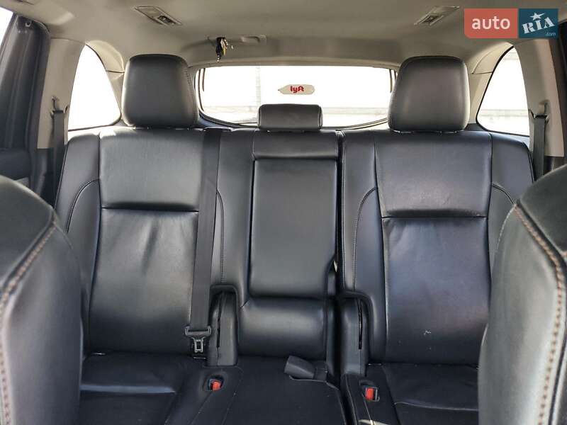 Внедорожник / Кроссовер Toyota Highlander 2019 в Киеве фото 10 Внедорожник / Кроссовер Toyota Highlander 2019 в Киеве