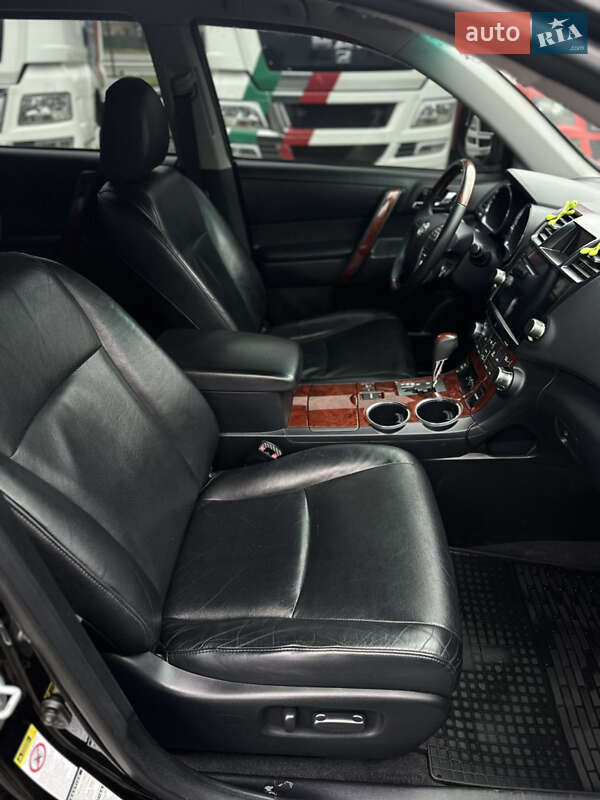Внедорожник / Кроссовер Toyota Highlander 2011 в Виннице фото 28 Внедорожник / Кроссовер Toyota Highlander 2011 в Виннице