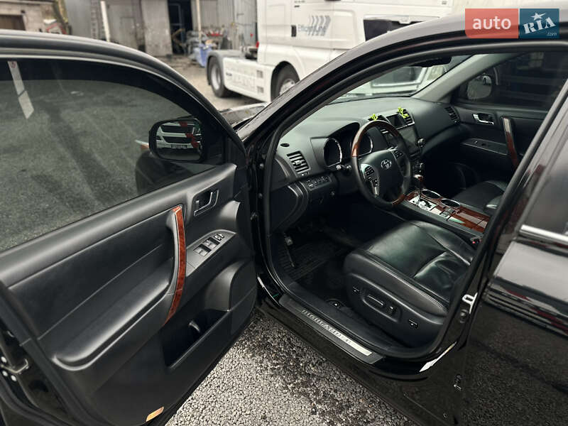 Внедорожник / Кроссовер Toyota Highlander 2011 в Виннице фото 32 Внедорожник / Кроссовер Toyota Highlander 2011 в Виннице