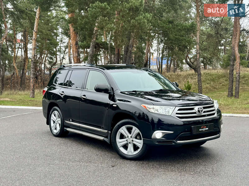 Позашляховик / Кросовер Toyota Highlander 2013 в Києві
