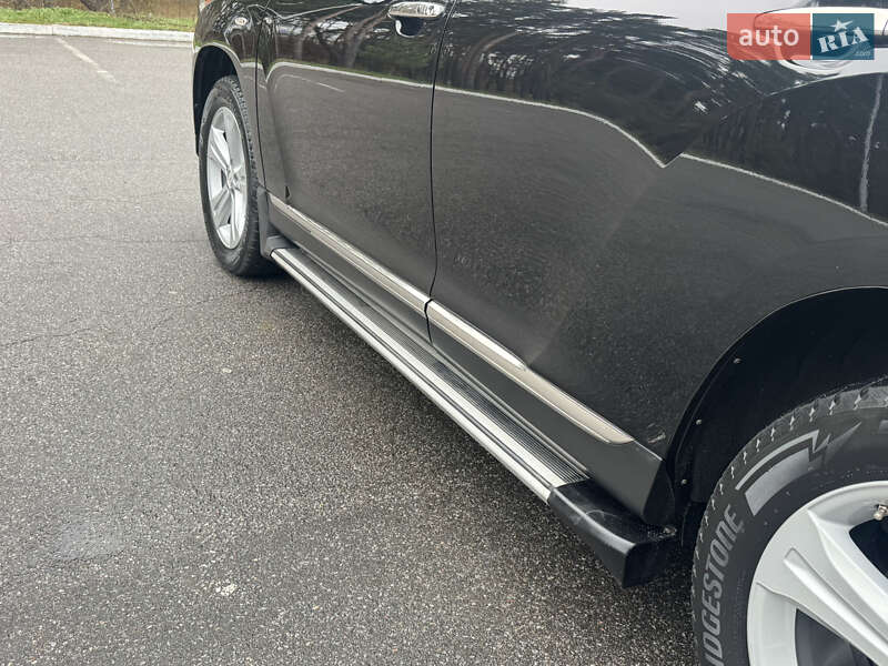 Позашляховик / Кросовер Toyota Highlander 2013 в Києві