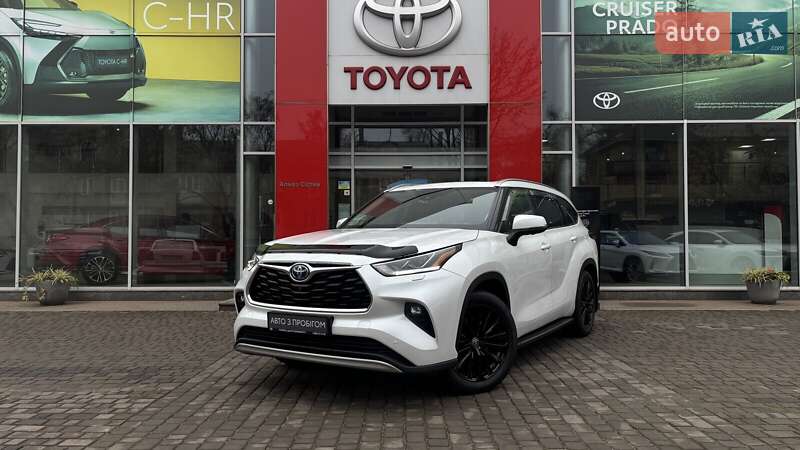 Toyota Highlander 2023