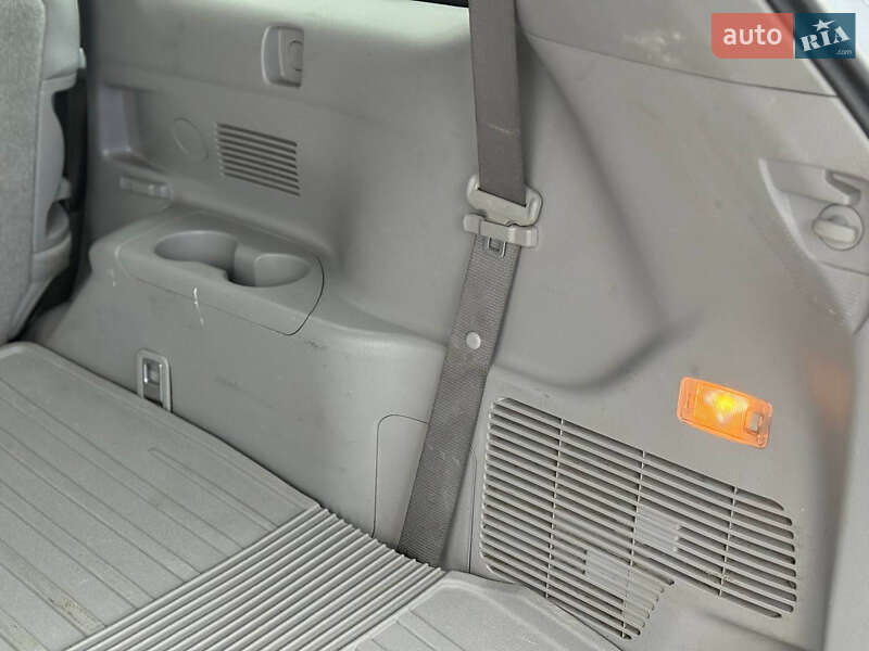 Внедорожник / Кроссовер Toyota Highlander 2016 в Днепре фото 30 Внедорожник / Кроссовер Toyota Highlander 2016 в Днепре