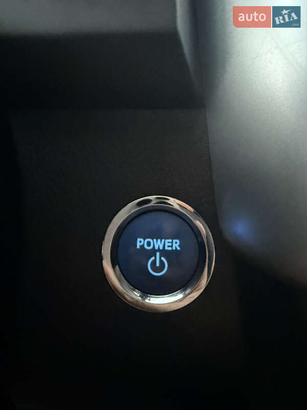 Внедорожник / Кроссовер Toyota Highlander 2017 в Киеве фото 52 Внедорожник / Кроссовер Toyota Highlander 2017 в Киеве